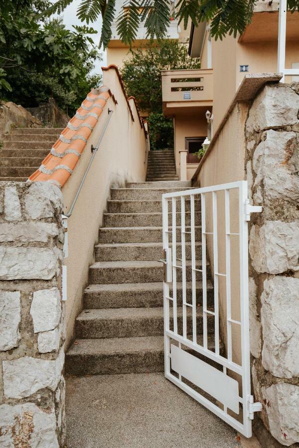 Apartment Casa Depoli Rijeka Bagian luar foto